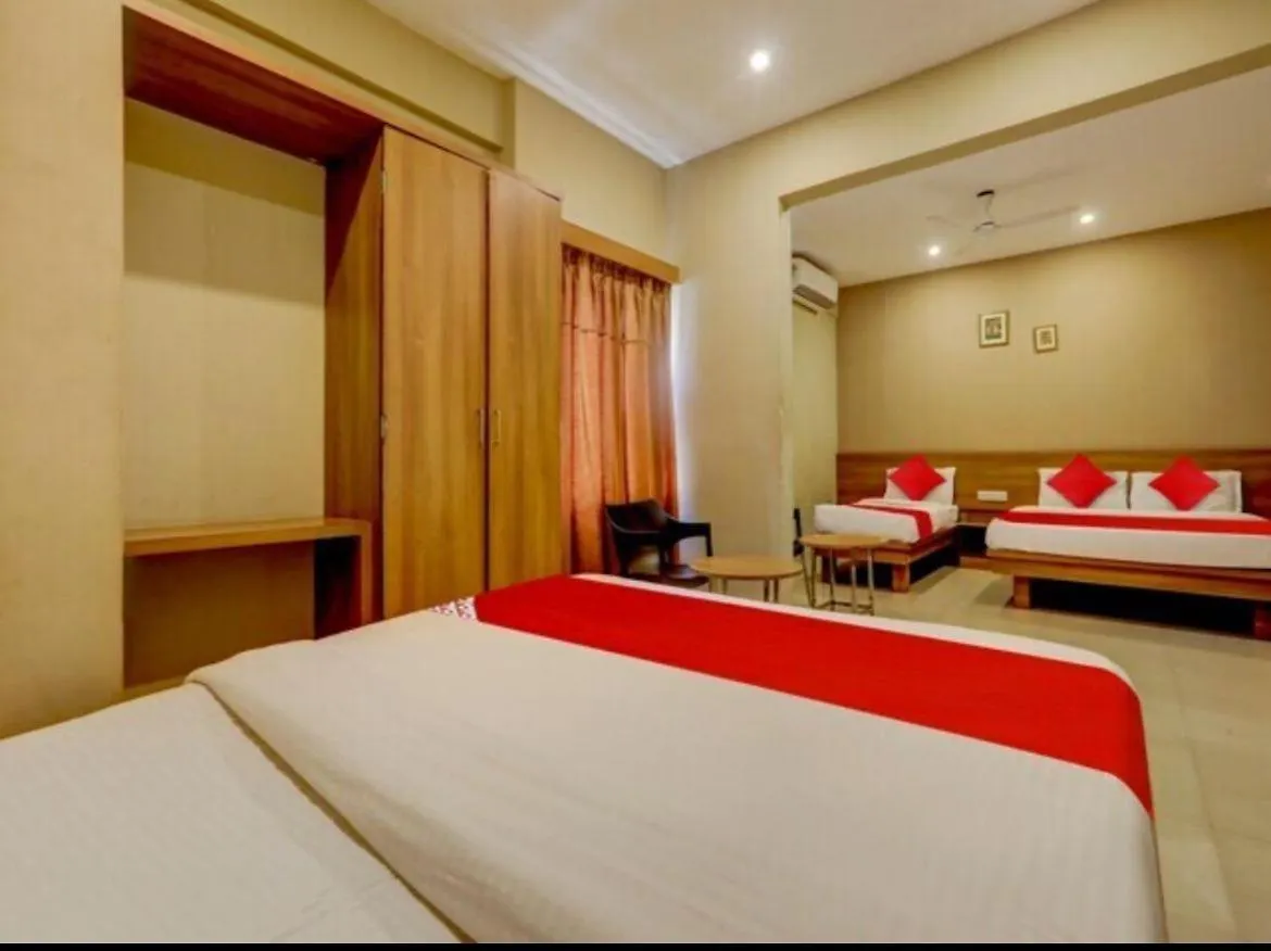 Hotel Samasth Rooms And Suits Mysore