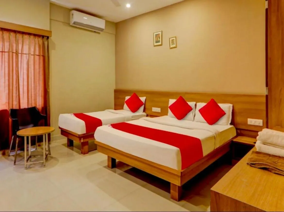 Samasth Rooms And Suits Mysore